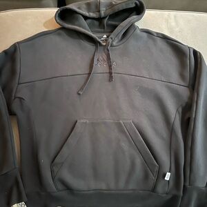 Adidas hoodie Men’s S like new
